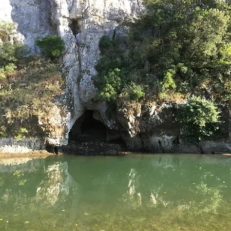 Luxury tent Eco Tent 4 Pers In De Krachtige Natuur Met Uitzicht Op Bergen En Rivier Montclus (Gard)